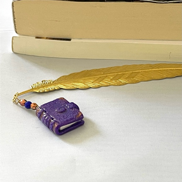 Bookmark Feather and miniature Polymerclay book-Bookmark Metal feather - Picture 8 of 10
